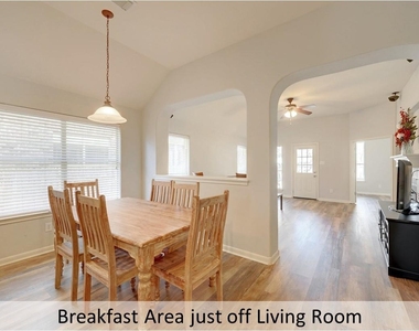 2605 Salorn Way - Photo Thumbnail 14