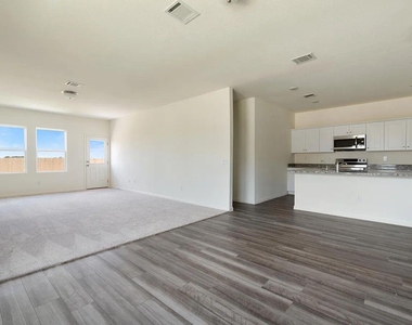 101 Aoudad Rd - Photo Thumbnail 27