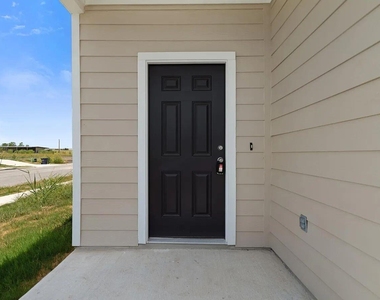 101 Aoudad Rd - Photo Thumbnail 6