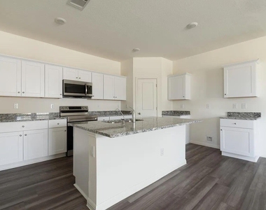 101 Aoudad Rd - Photo Thumbnail 12