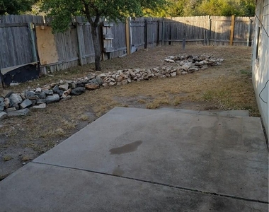 21635 Boggy Ford Rd - Photo Thumbnail 14