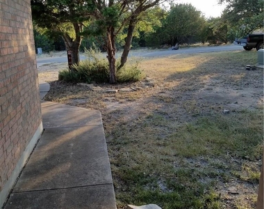 21635 Boggy Ford Rd - Photo Thumbnail 2