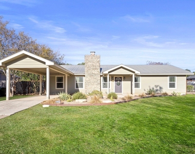 301 Hub Dr - Photo Thumbnail 2