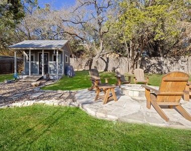 301 Hub Dr - Photo Thumbnail 15