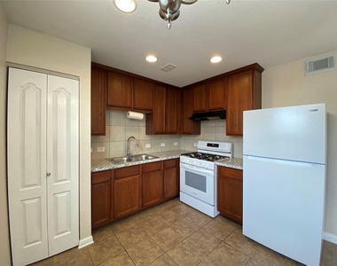 296 Ferrule Dr - Photo Thumbnail 1