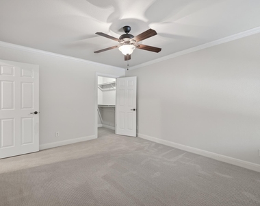 2500 Steck Ave - Photo Thumbnail 12