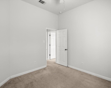 19501 Brue St - Photo Thumbnail 25