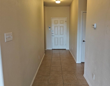5610 Hopkins Dr - Photo Thumbnail 21