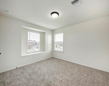 801 Estes Park - Photo Thumbnail 23
