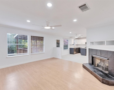 2607 Claudia Dr - Photo Thumbnail 6