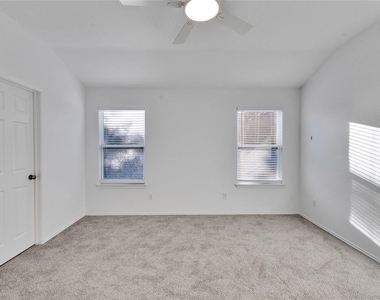 2607 Claudia Dr - Photo Thumbnail 15
