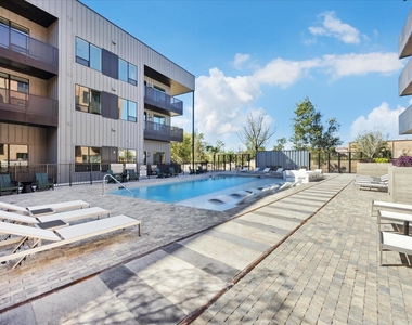 4510 Terry-o Ln - Photo Thumbnail 17