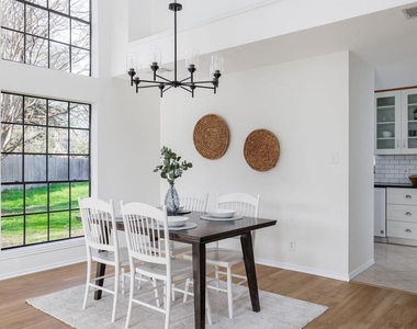 1805 White Oak Cv - Photo Thumbnail 5