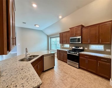 3328 Lauren Nicole Ln - Photo Thumbnail 7