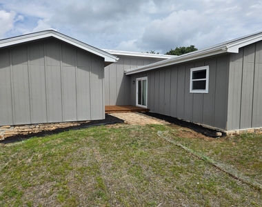 22101 Four Hundred Ave - Photo Thumbnail 29