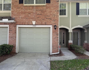 7584 Red Crane Lane - Photo Thumbnail 3