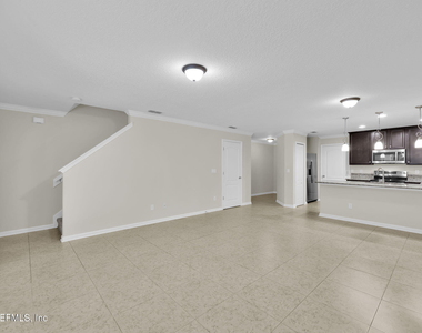452 Walnut Drive - Photo Thumbnail 11