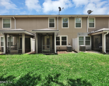 452 Walnut Drive - Photo Thumbnail 31
