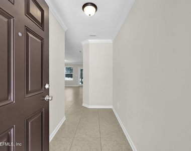 452 Walnut Drive - Photo Thumbnail 1
