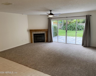 8562 Sturbridge Circle W - Photo Thumbnail 1