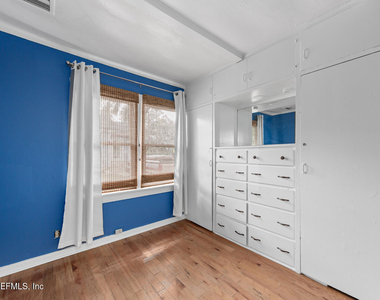 2813 Princeton Avenue - Photo Thumbnail 18