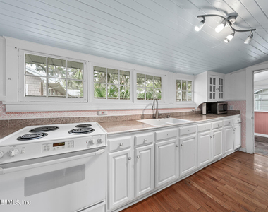 2813 Princeton Avenue - Photo Thumbnail 22