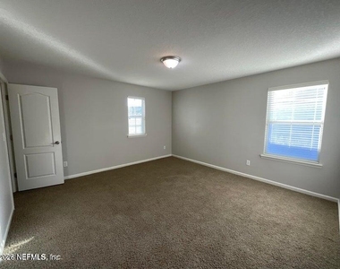 12127 Narrowleaf Court - Photo Thumbnail 8