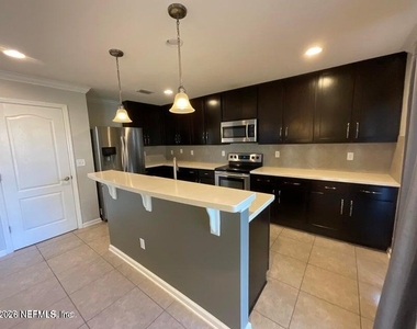 12127 Narrowleaf Court - Photo Thumbnail 1