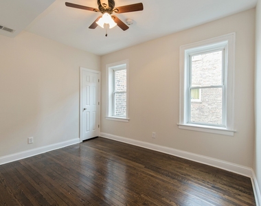 7938 S Honore Street - Photo Thumbnail 6