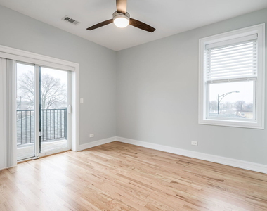 5979 N Elston Avenue - Photo Thumbnail 13