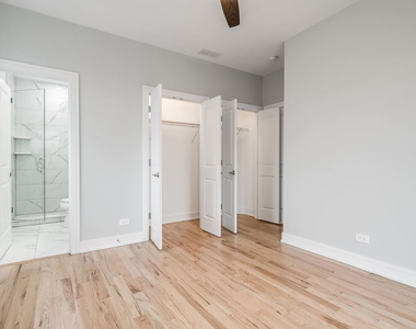 5979 N Elston Avenue - Photo Thumbnail 14