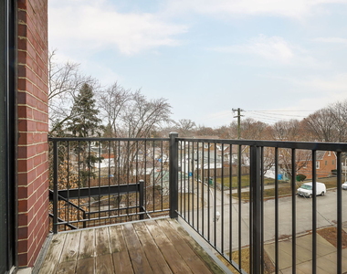 5979 N Elston Avenue - Photo Thumbnail 16