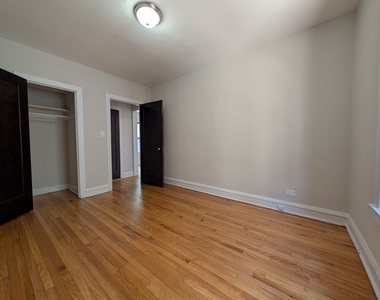 2700 N Spaulding Avenue - Photo Thumbnail 4