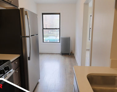 2639 N Spaulding Avenue - Photo Thumbnail 7
