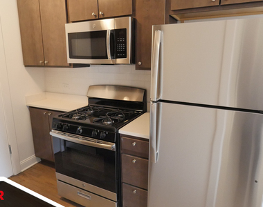 2639 N Spaulding Avenue - Photo Thumbnail 5