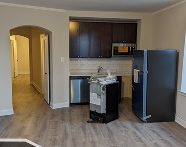 3335 W Diversey Avenue - Photo Thumbnail 1