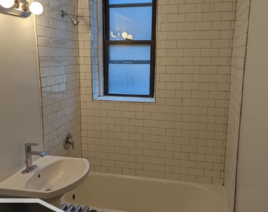 3335 W Diversey Avenue - Photo Thumbnail 2