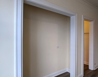 2936 W Palmer Street - Photo Thumbnail 6