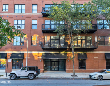 1 S Leavitt Street - Photo Thumbnail 1