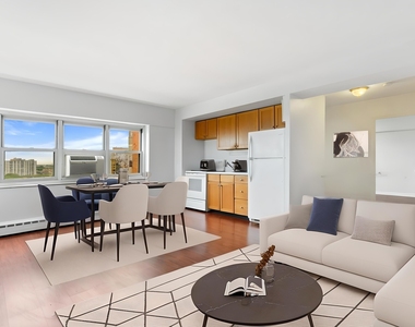 4950 N Marine Drive - Photo Thumbnail 4