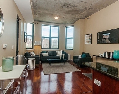 1464 S Michigan Avenue - Photo Thumbnail 1