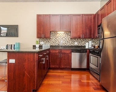 1464 S Michigan Avenue - Photo Thumbnail 7