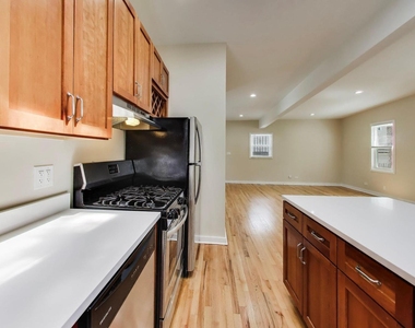 2233 W Armitage Avenue - Photo Thumbnail 5