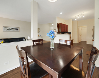 439 Bay Tree Circle - Photo Thumbnail 12