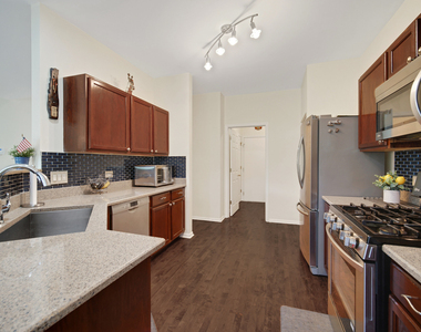 439 Bay Tree Circle - Photo Thumbnail 11