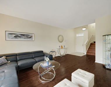 439 Bay Tree Circle - Photo Thumbnail 3