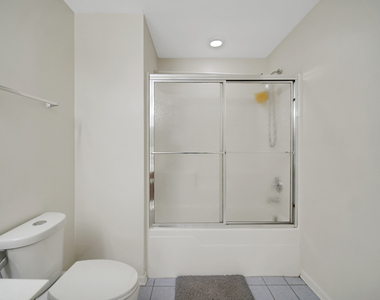 439 Bay Tree Circle - Photo Thumbnail 21