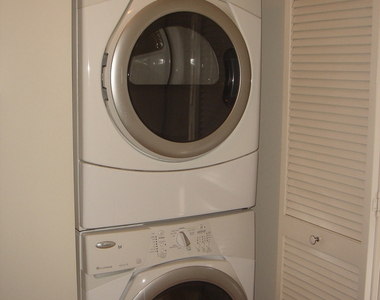 3232 N Halsted Street - Photo Thumbnail 10