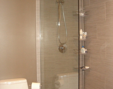 3232 N Halsted Street - Photo Thumbnail 7