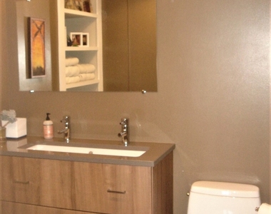 3232 N Halsted Street - Photo Thumbnail 6